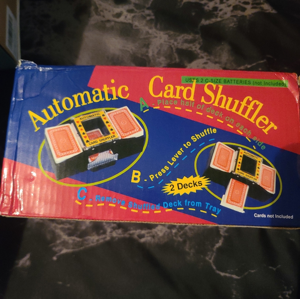 Card shuffler